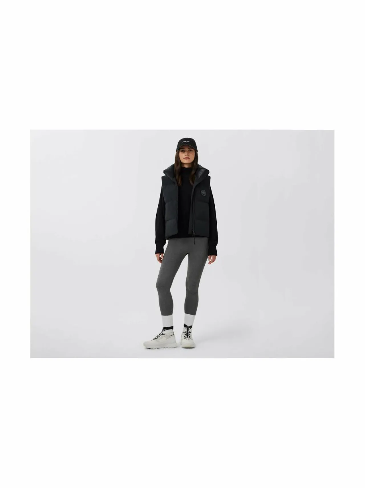 Urheilutakit<Canada Goose Grandview Cropped -untuvaliivi 61 BLACK NOIR