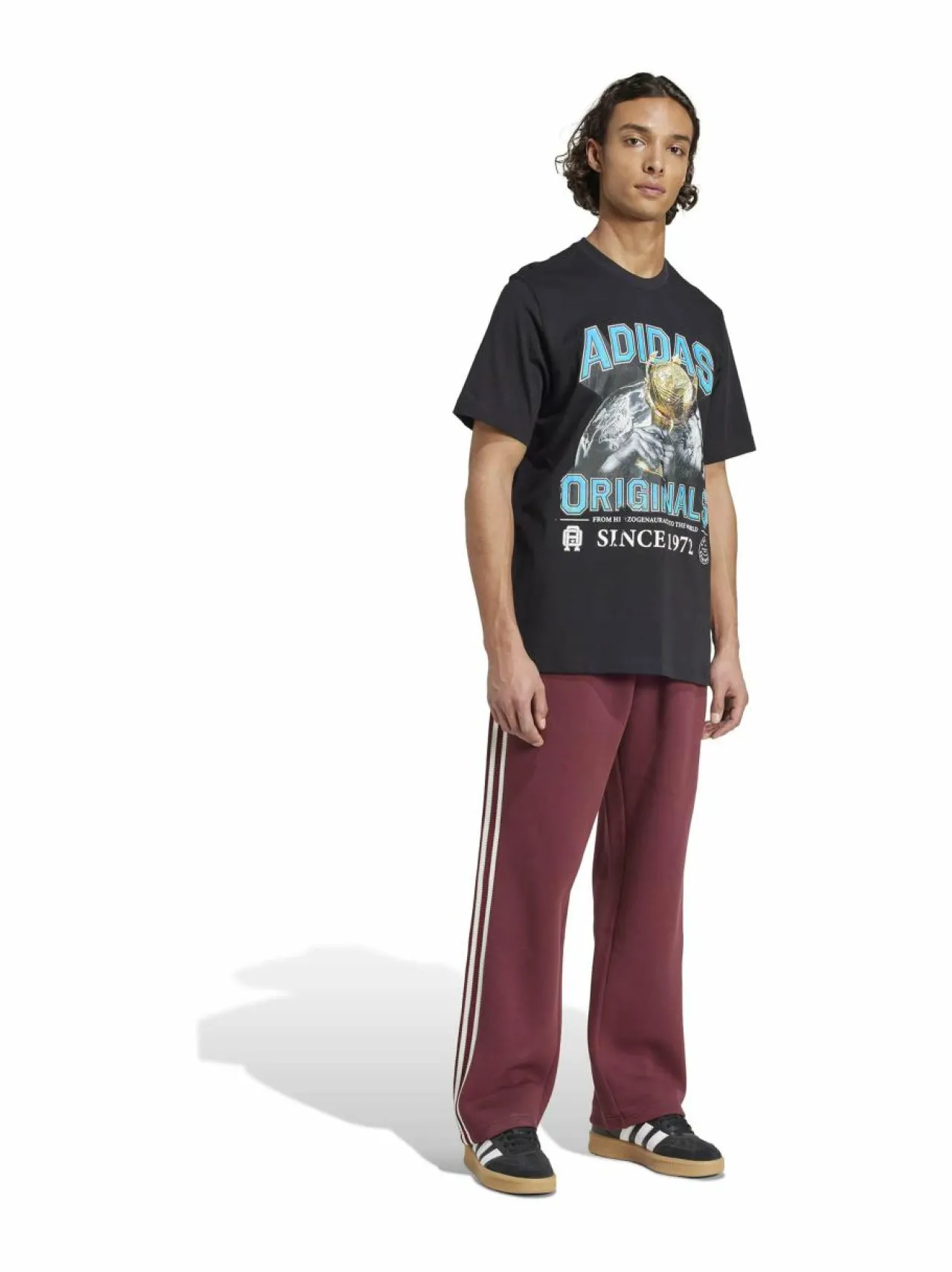 adidas Originals Graphic Regular Fit t-paita^ Paidat, Hupparit & Colleget