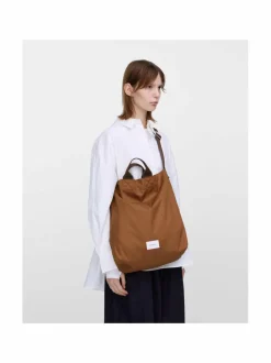 Sandqvist Ground Shopper -laukku^ Laukut