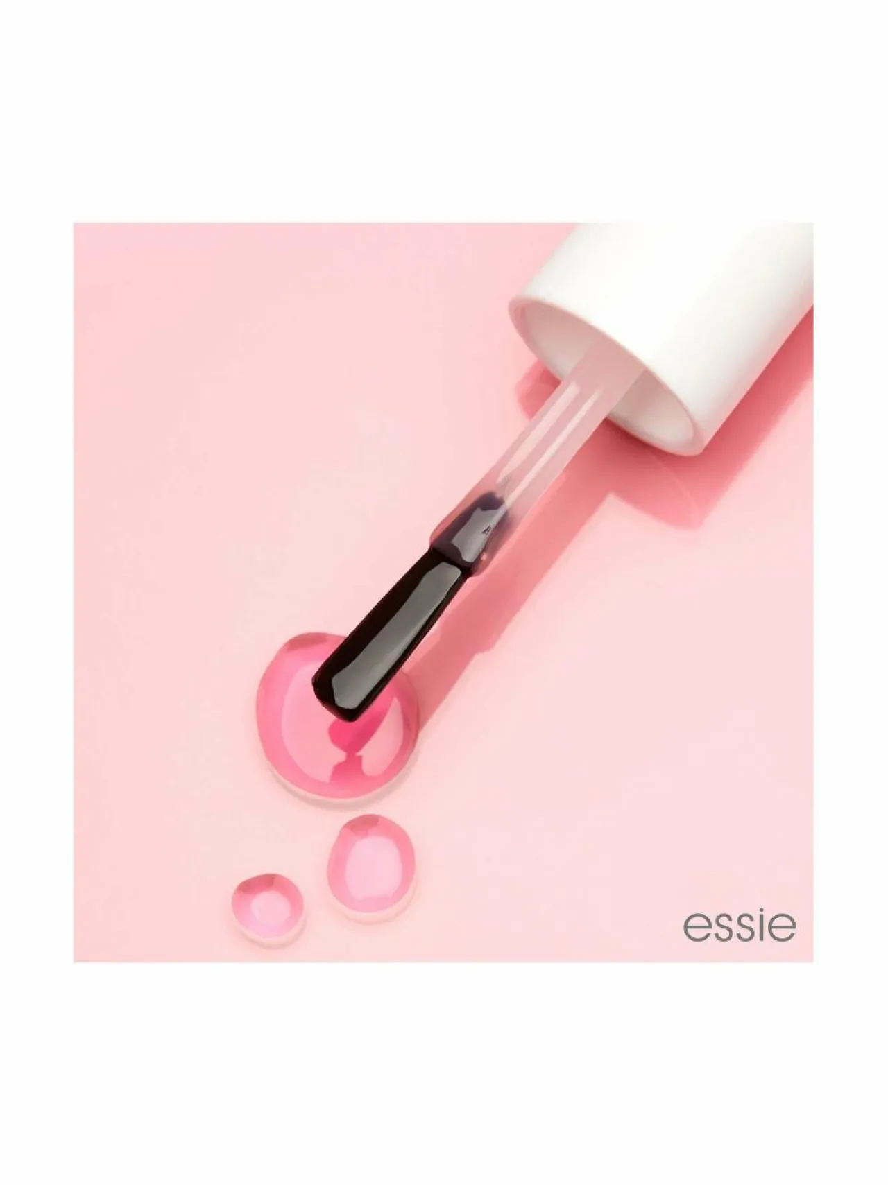 Kynnet<Essie Hard to Resist -kynnenvahvistaja 13,5 ml