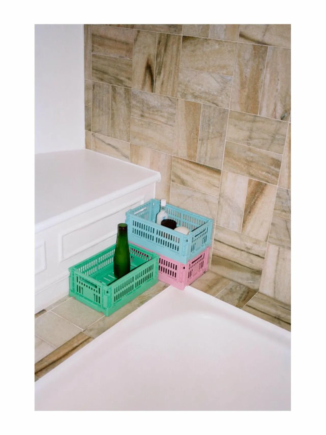 Säilytys<HAY Colour Crate S -säilytyskori LIGHT BLUE