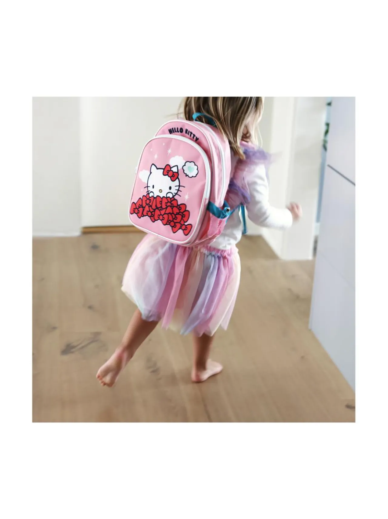 Fanituotteet<HELLO KITTY Selkäreppu