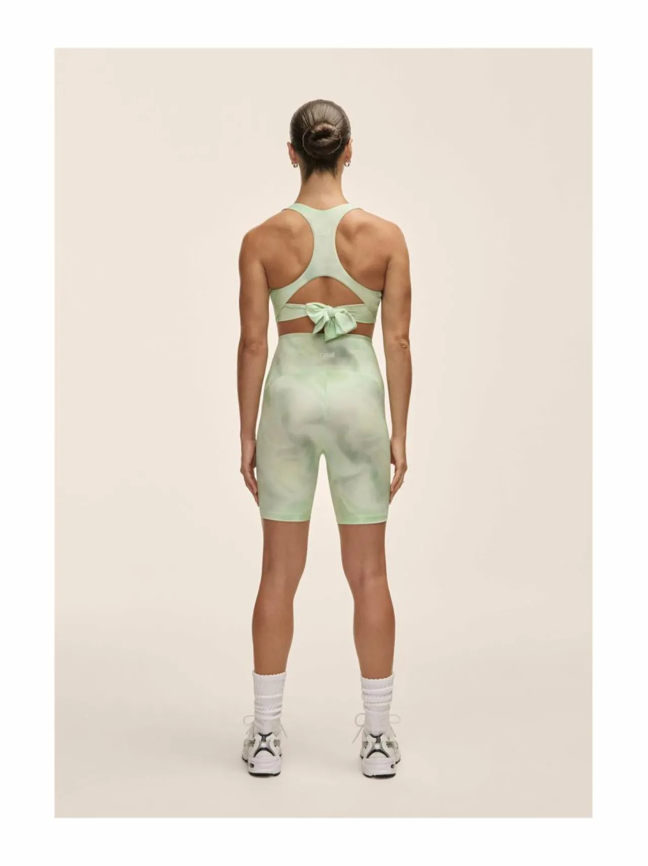 Urheiluhousut & Treenitrikoot<Casall High Waist -pyöräilyshortsit 591 ILLUSION GREEN