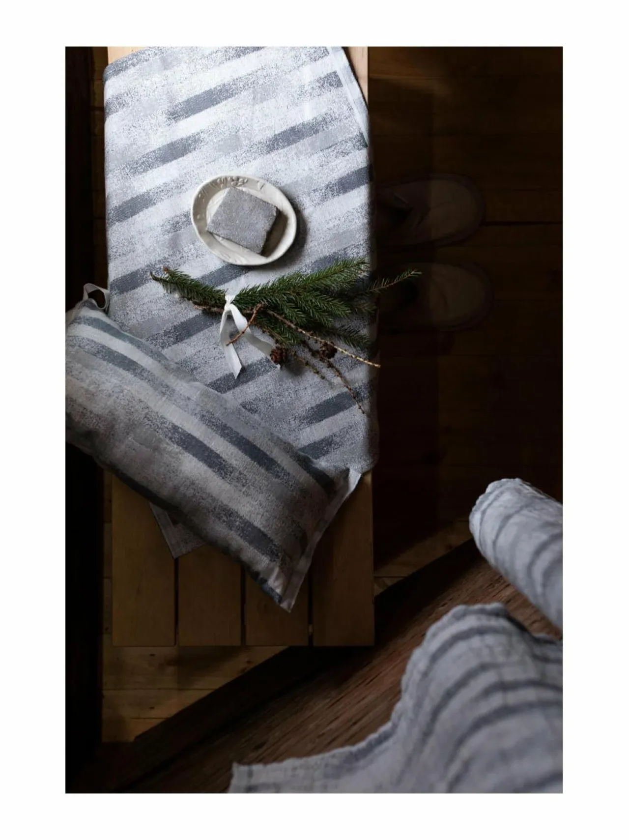 Lapuan Kankurit Hohto-saunatyyny pellava-puuvillasekoitteesta 20 x 46 cm^ Sauna