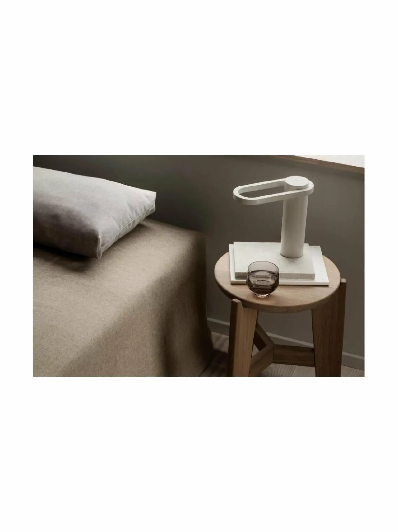 Blomus Hoop Mobile LED -valaisin^ Puutarhavalaisimet & Lyhdyt