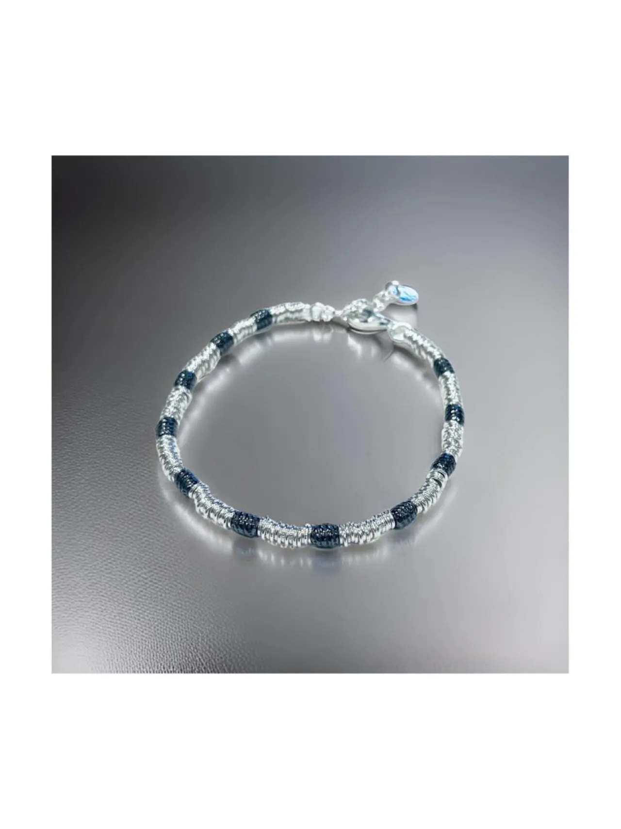 Korut<DFJ Collections -musta rannekoru 3.5 mm HOPEA