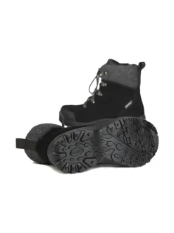 Nilkkurit<Pomar JALAVA Naisten nilkkurit nastapohjalla BLACK SUEDE/GRANIT FELT/SPIKE