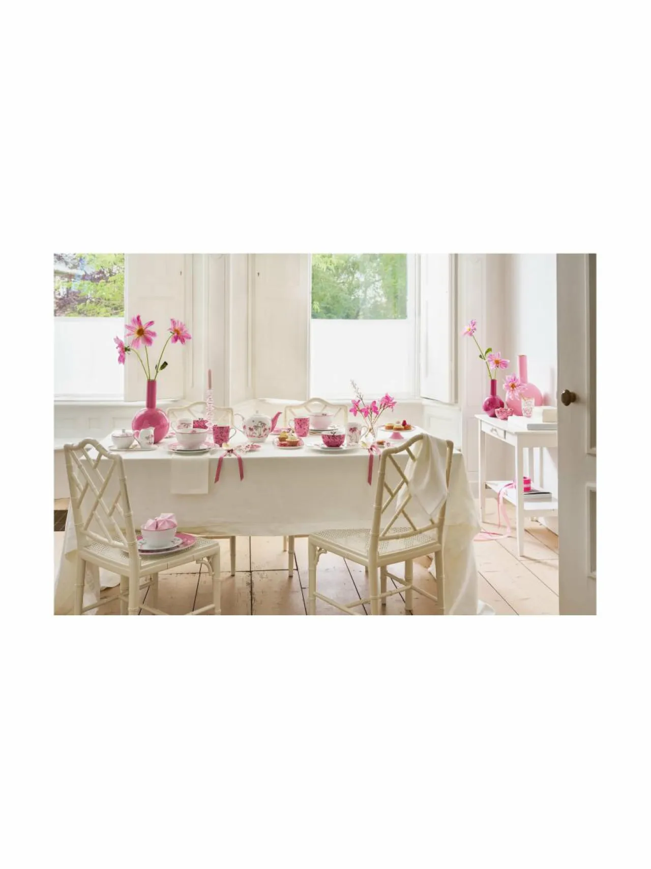 Lautaset & Kulhot<PIP Studio Jolie Flowers -posliinilautanen 17 cm PINK