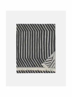 Kylpyhuonetekstiilit<Marimekko Kalasääski-pyyhe 190 OFF-WHITE, CHARCOAL