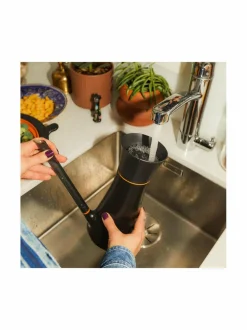 Työkalut<Fiskars Kastelukannu 1,2 l BLACK