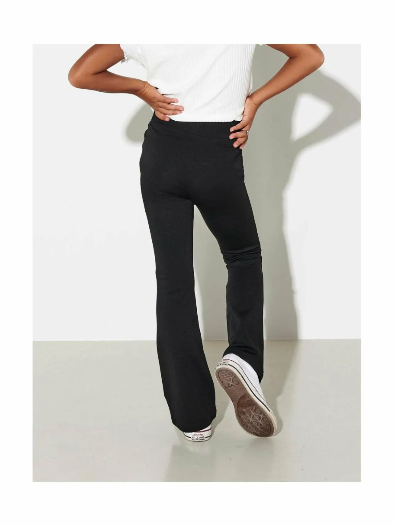 Housut & Jumpsuitit<KIDS ONLY KonPaige Flared -housut BLACK