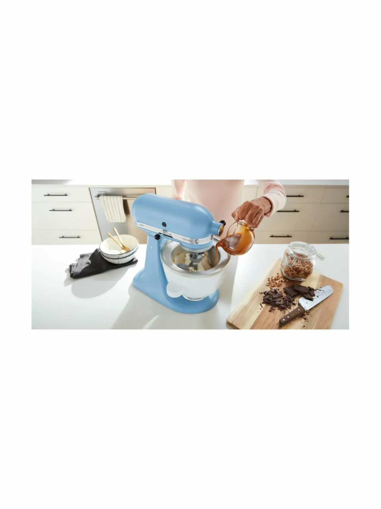 Yleis- & Monitoimikoneet<KitchenAid 5KSMICM-jäätelökonelisävaruste WHITE