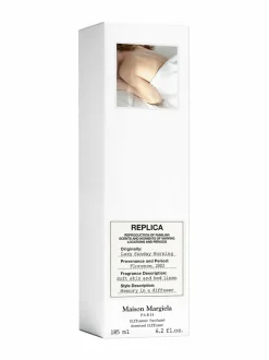 Huonetuoksut & Tuoksukynttilät<Maison Margiela Lazy Sunday Morning -huonetuoksu 185 ml