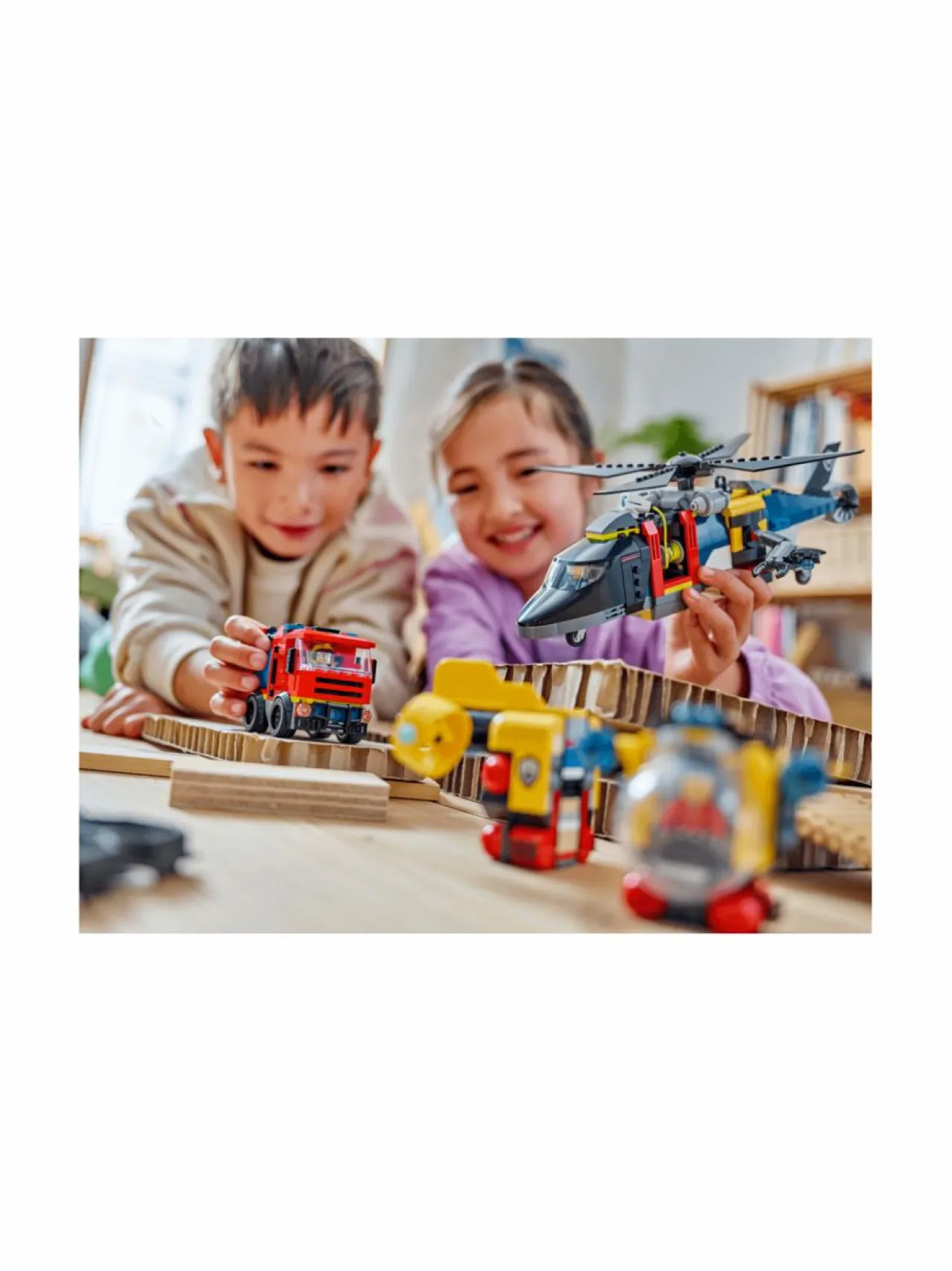 LEGO CITY Helikopteri, paloauto ja sukellusvene yhdessä 60462^ Rakennussarjat