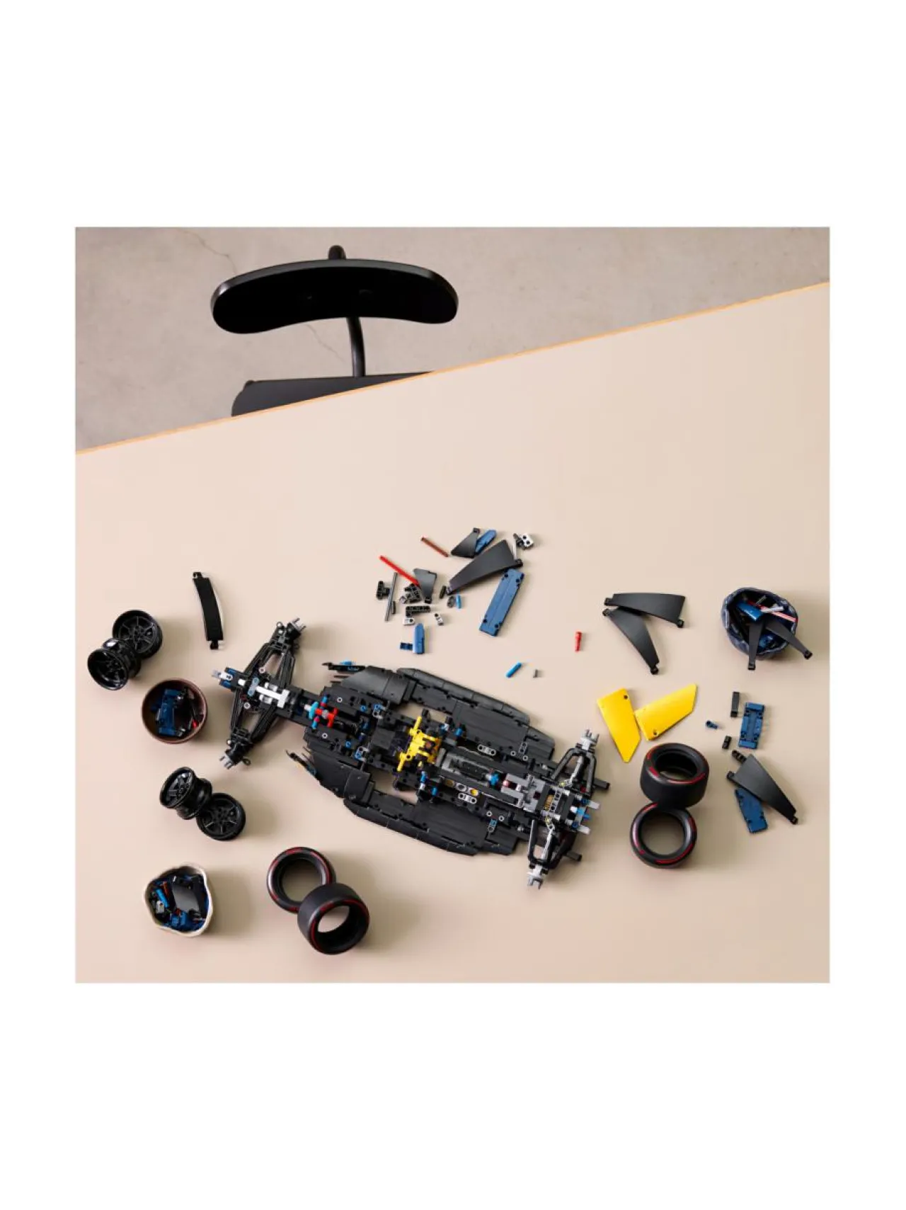 Rakennussarjat<LEGO TECHNIC Oracle Red Bull Racing RB20 F1 ‑auto 42206