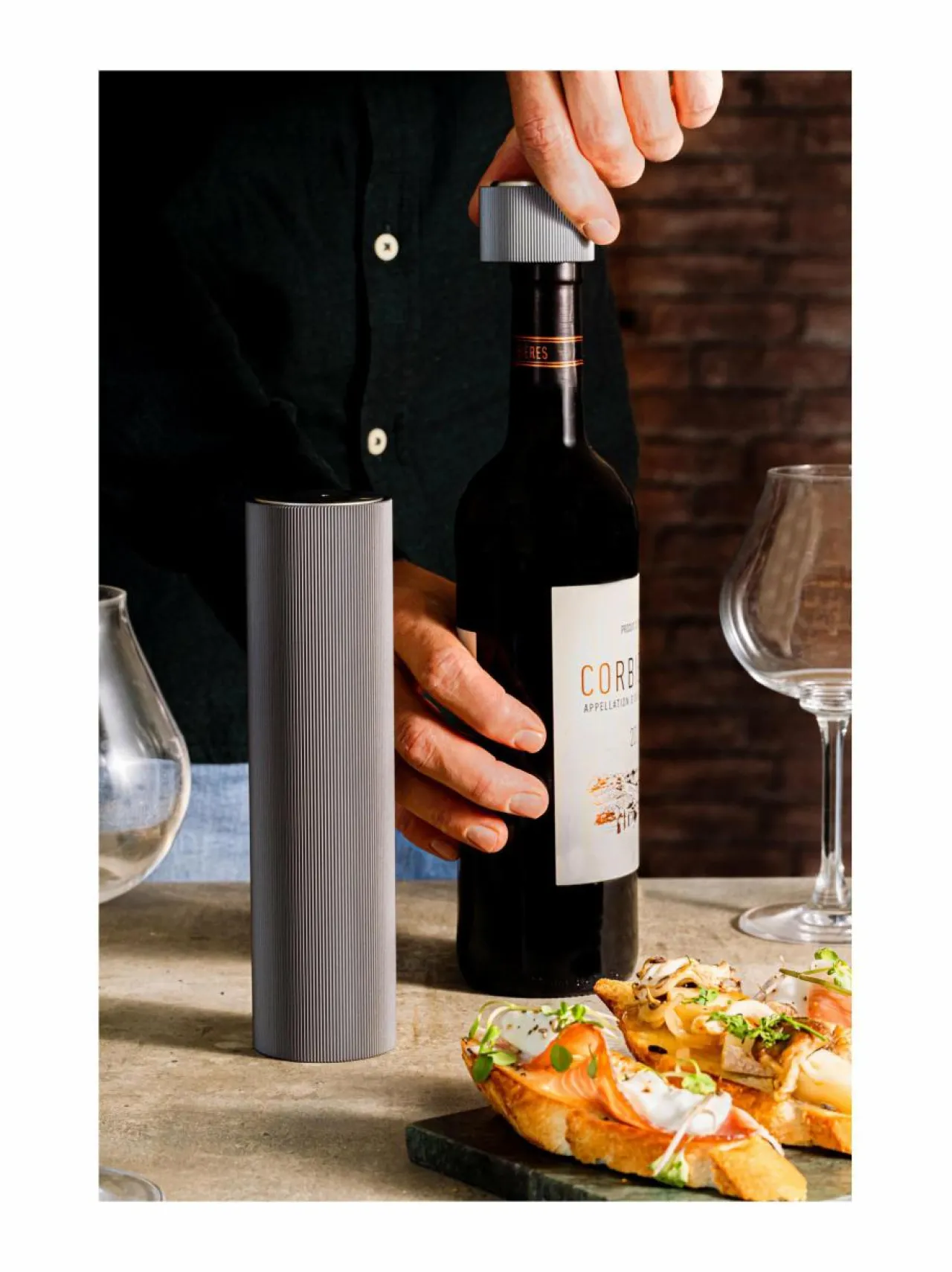 Peugeot Line Electronic Wine Bottle Opener - elektroninen viinipullonavaaja^ Baari- & Viinitarvikkeet