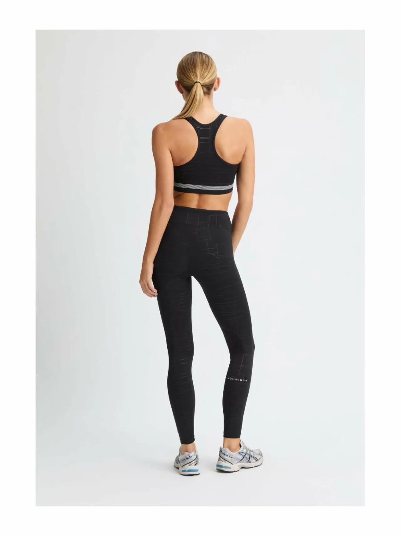 Urheiluhousut & Treenitrikoot<Röhnisch Logo Effect High Waist -treenitrikoot T487 BLACK LOGO EMBOSS