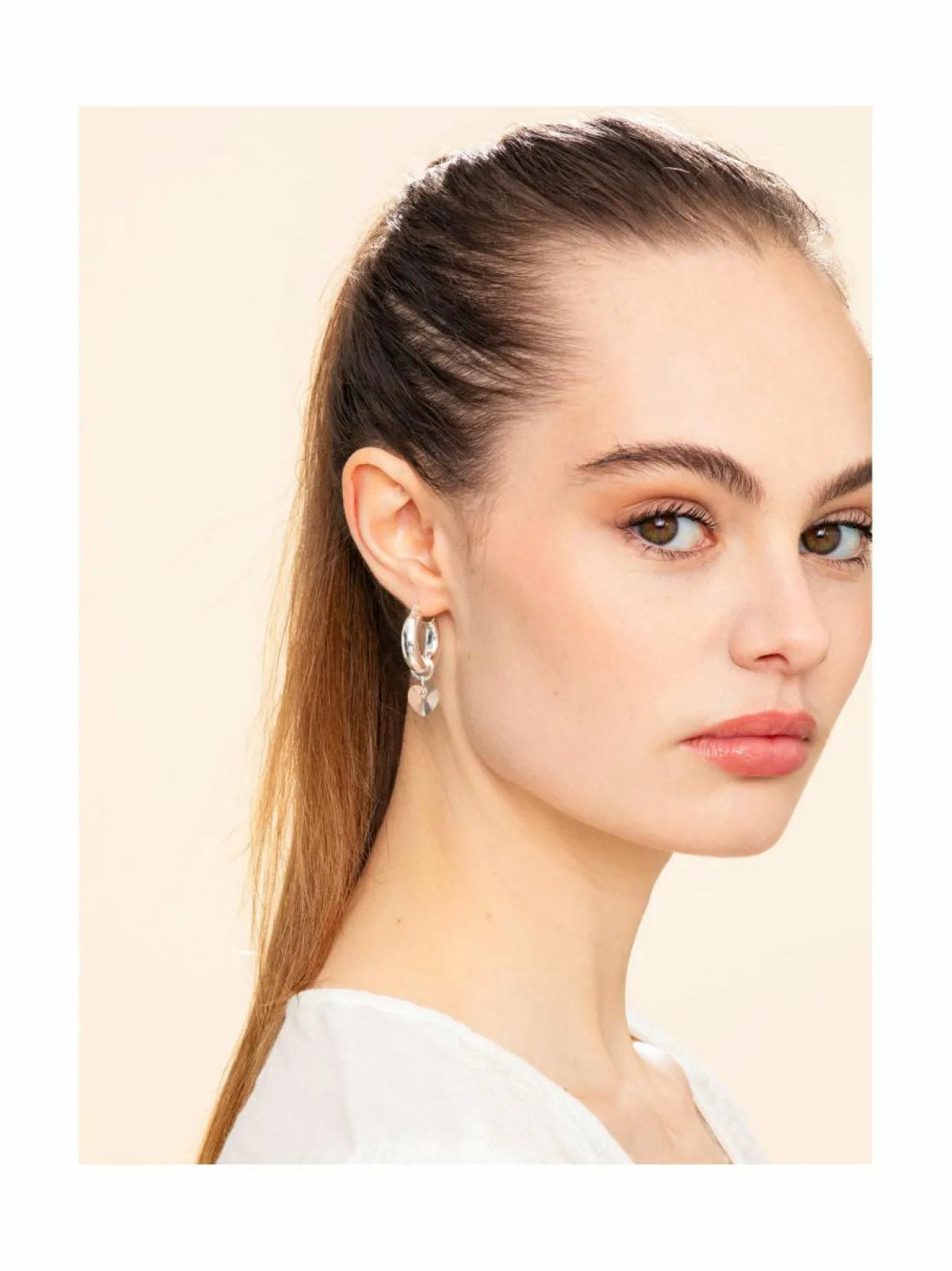 Korut<Annele Lonely Hearts Club -korvakorut SILVER/CRYSTAL