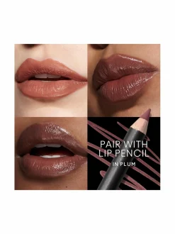 Huulet<MAC Lustreglass Lipstick -huulipuna SIGNATURE MOVE