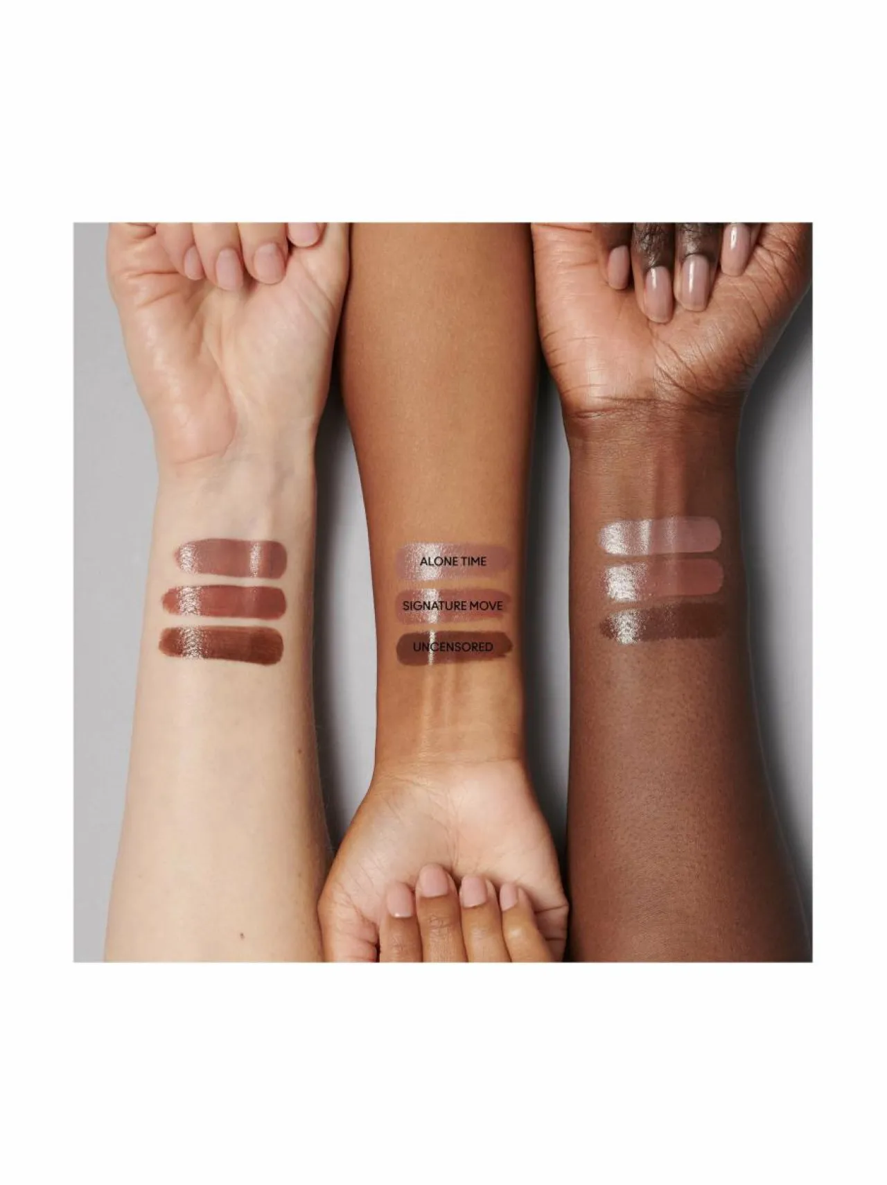 Huulet<MAC Lustreglass Lipstick -huulipuna SIGNATURE MOVE