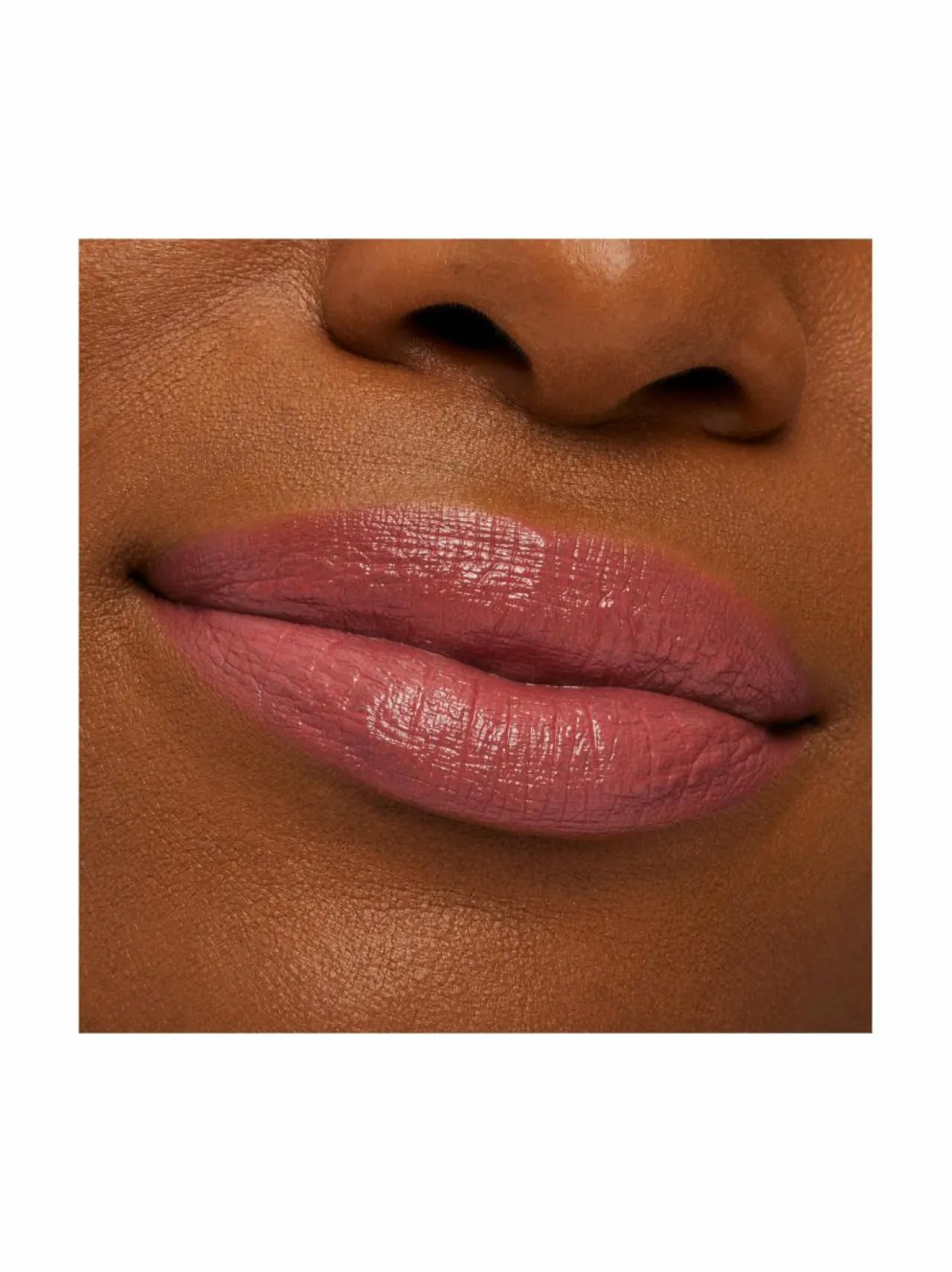 Huulet<MAC ximal Sleek Satin Lipstick -huulipuna