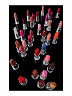 Huulet<MAC ximal Sleek Satin Lipstick -huulipuna