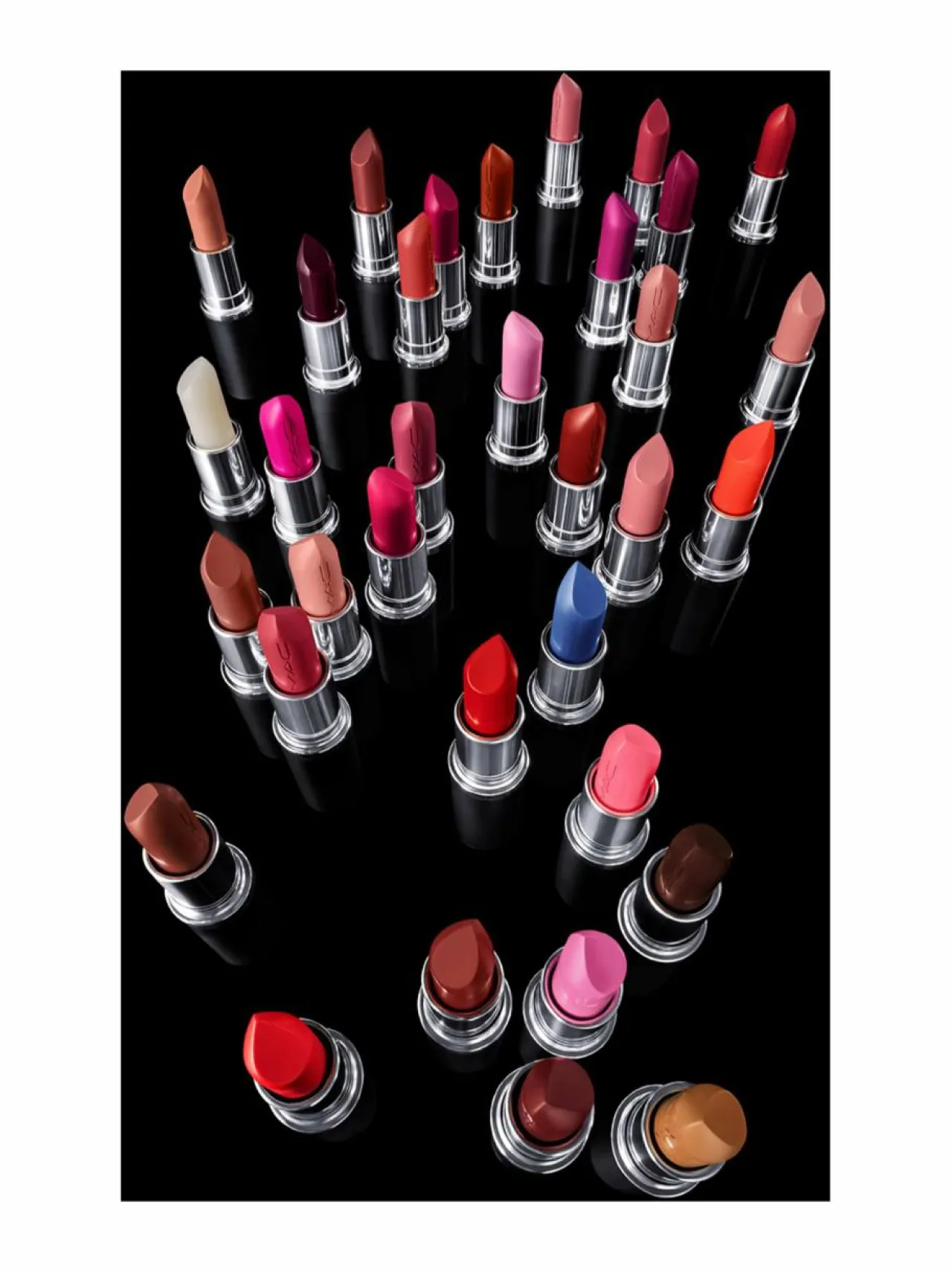 Huulet<MAC ximal Sleek Satin Lipstick -huulipuna