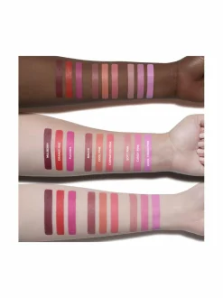 Anastasia Magic Touch Blush Trio -voidemainen poskipuna^ Kasvot