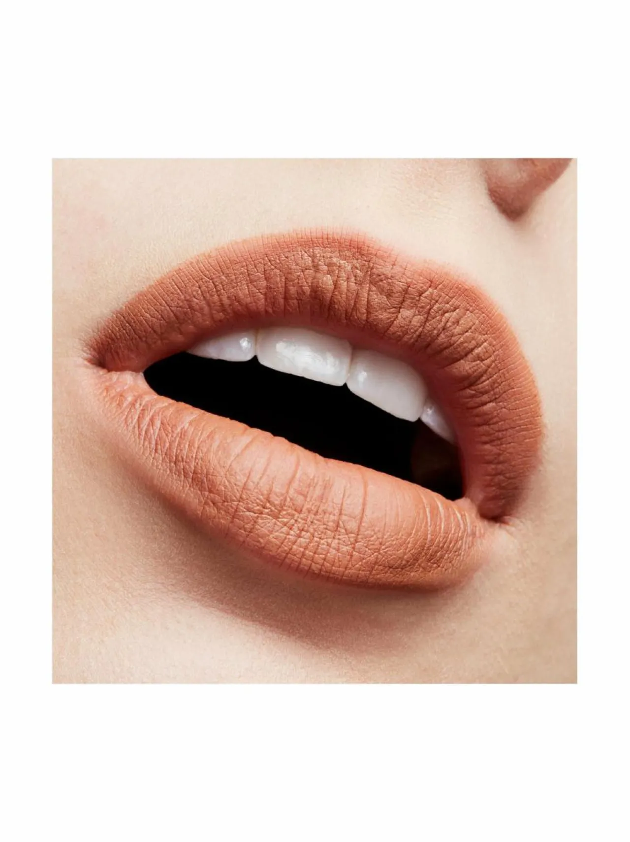 Huulet<MAC Matte Lipstick -huulipuna 3 g KINKSTER
