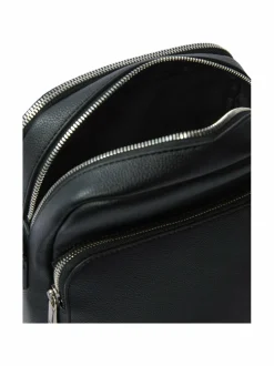 Laukut<Calvin Klein Bags & Accessories Micro Pebble Crossbody S -laukku UB1 BLACK