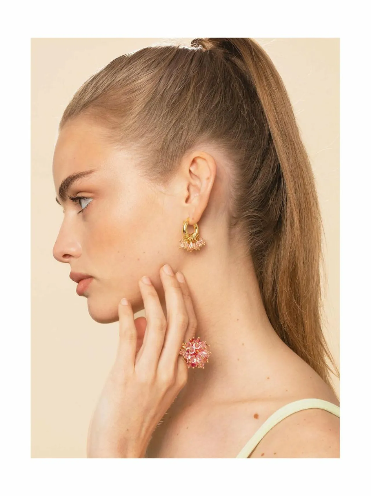 Korut<Annele Mini Sugarlicious -korvakorut GOLD