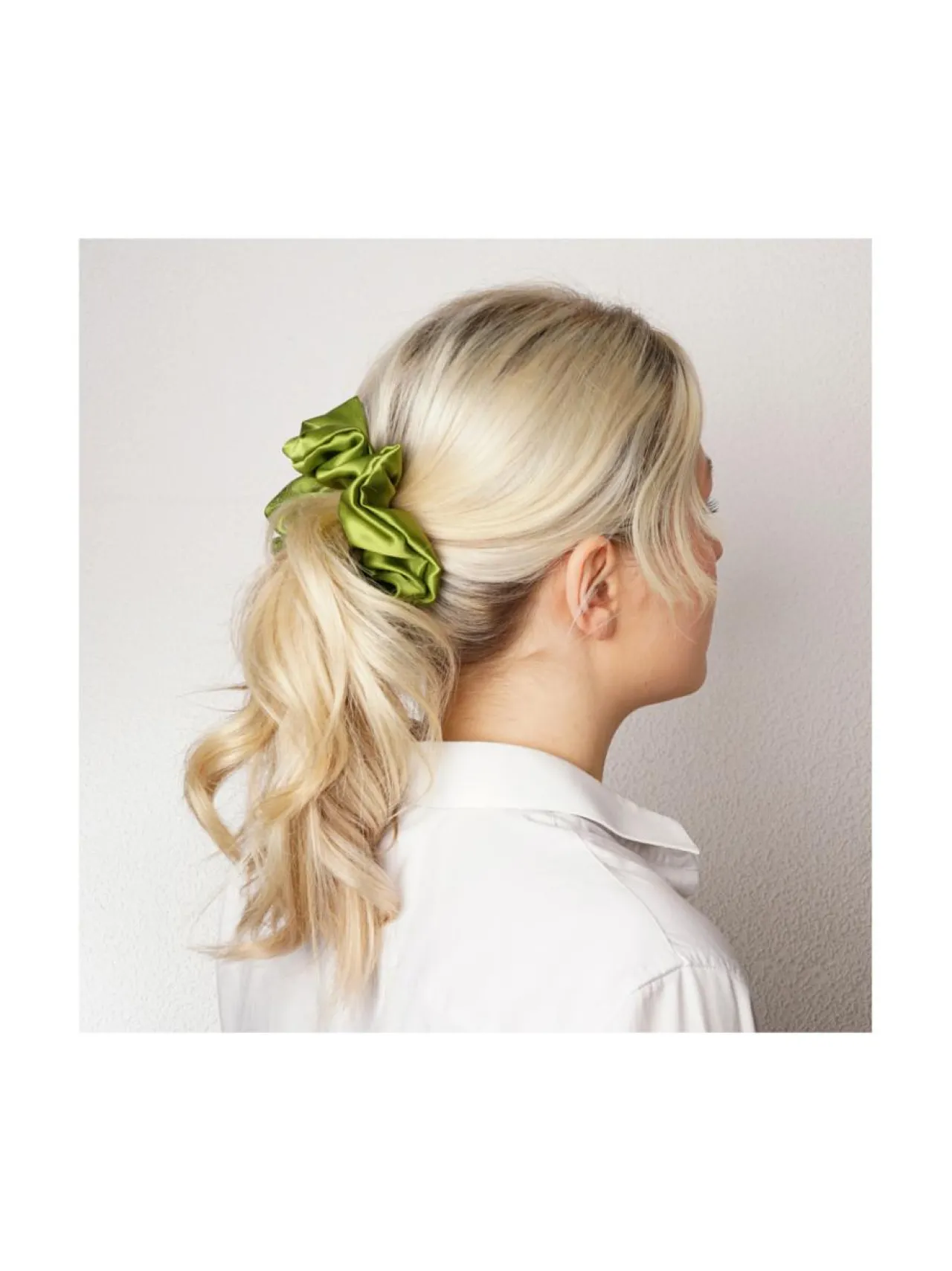 Upcycle with Jing Mulberry Silk Scrunchie -hiusdonitsi - vihreä^ Hiustarvikkeet