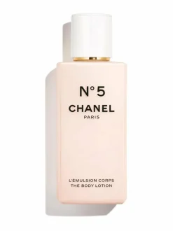 Naiset<CHANEL N°5 The Body Lotion
