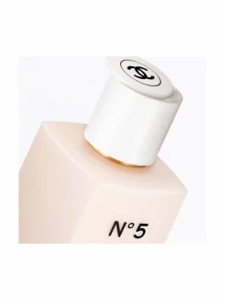 Naiset<CHANEL N°5 The Body Lotion