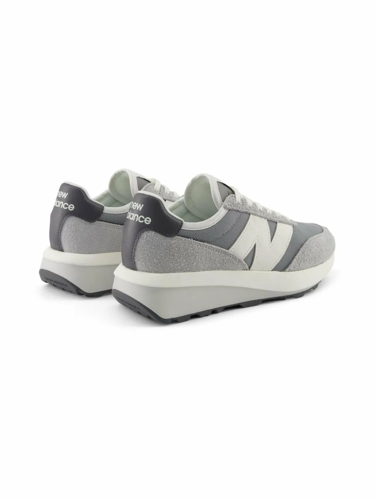 Urheilujalkineet|Tennarit & Sneakerit<New Balance 370-nahkasneakerit AH CONCRETE