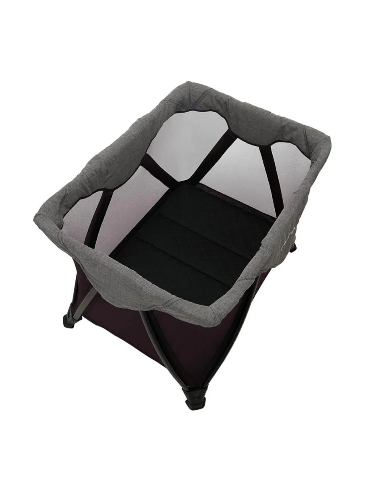 Kalusteet<Nuna Sena Aire matkasänky