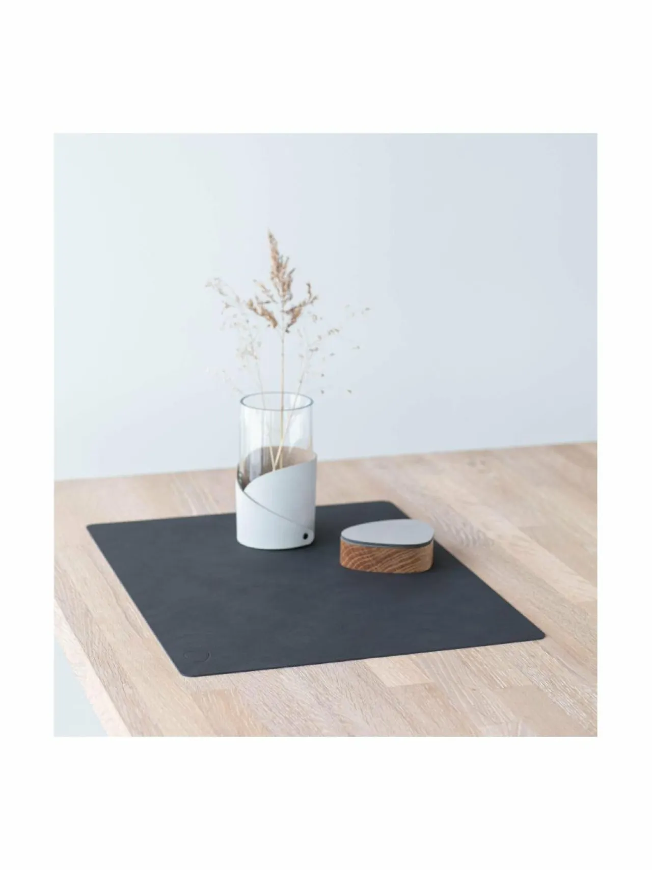 Keittiö- & Kattaustekstiilit<Lind DNA Nupo Square L -pöytätabletti BLACK