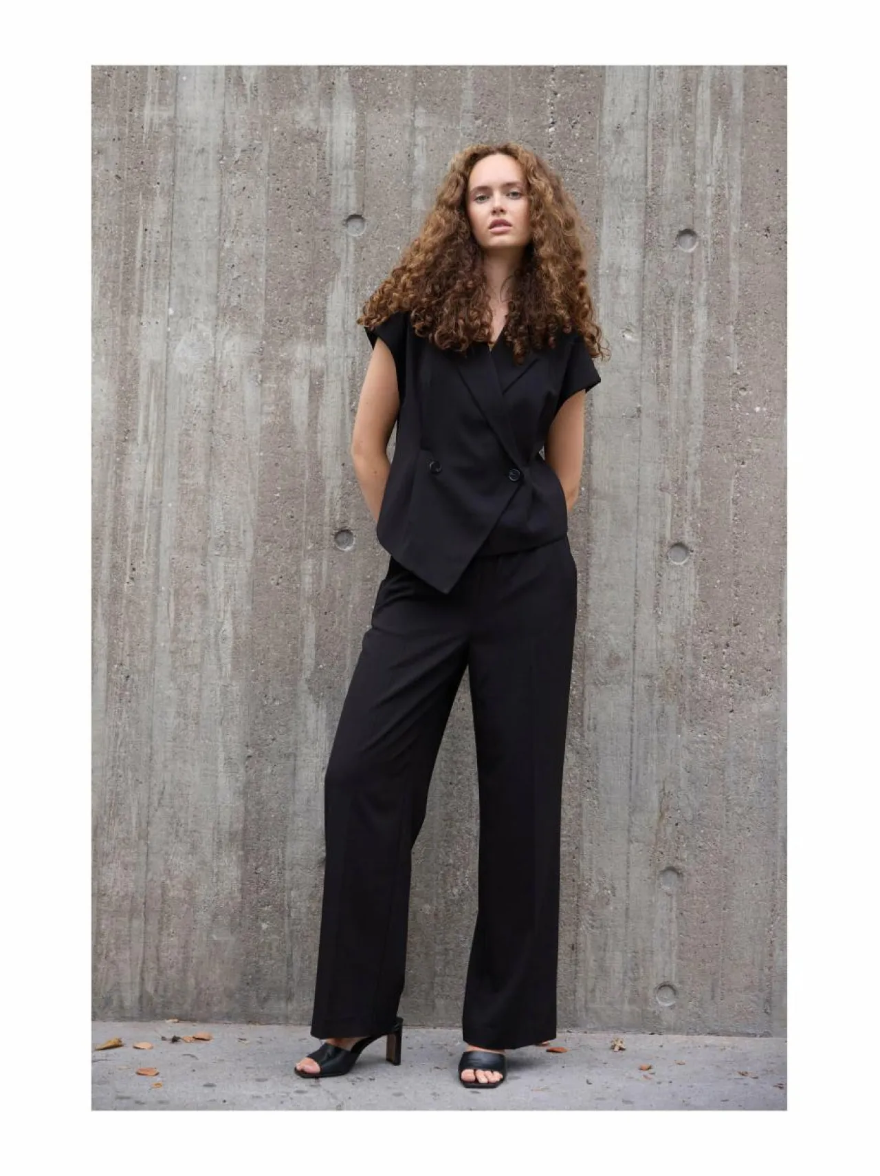 Housut<RUE de FEMME Octavia-housut 20 BLACK
