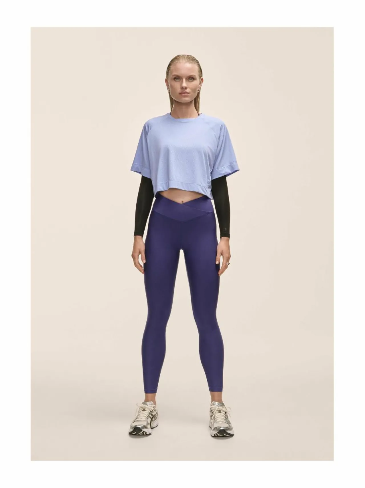 Urheiluhousut & Treenitrikoot<Casall Overlap High Waist -treenitrikoot 584 PURPLE ECLIPSE