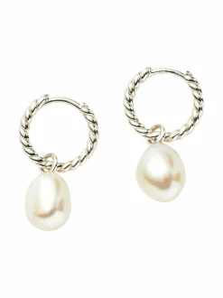 MISSOMA Pearl Twisted Small Drop Hoop -korvakorut^ Korut