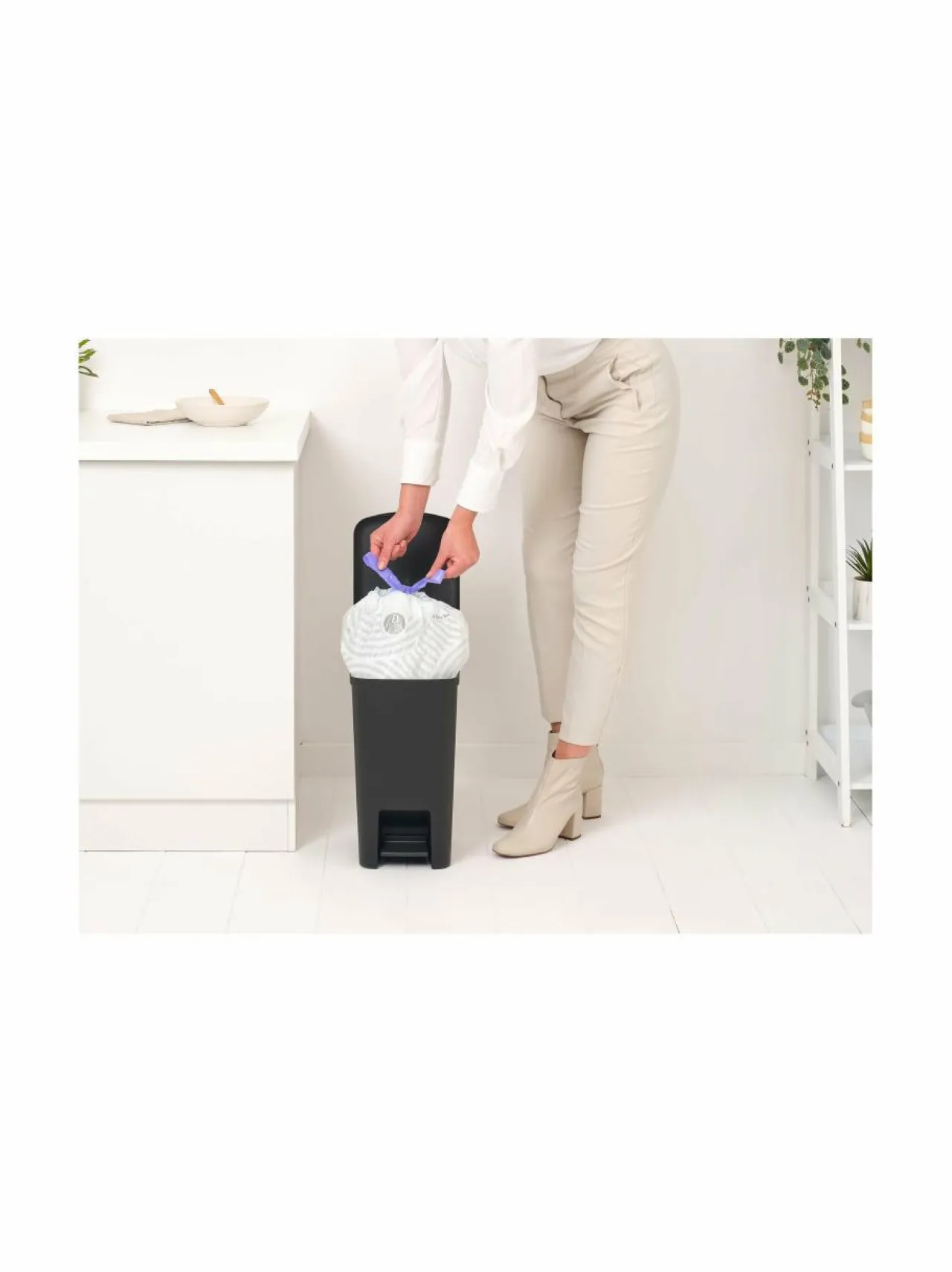 Brabantia Pedal Bin StepUp -poljinroskakori 16 l^ Roskakorit & -Pussit