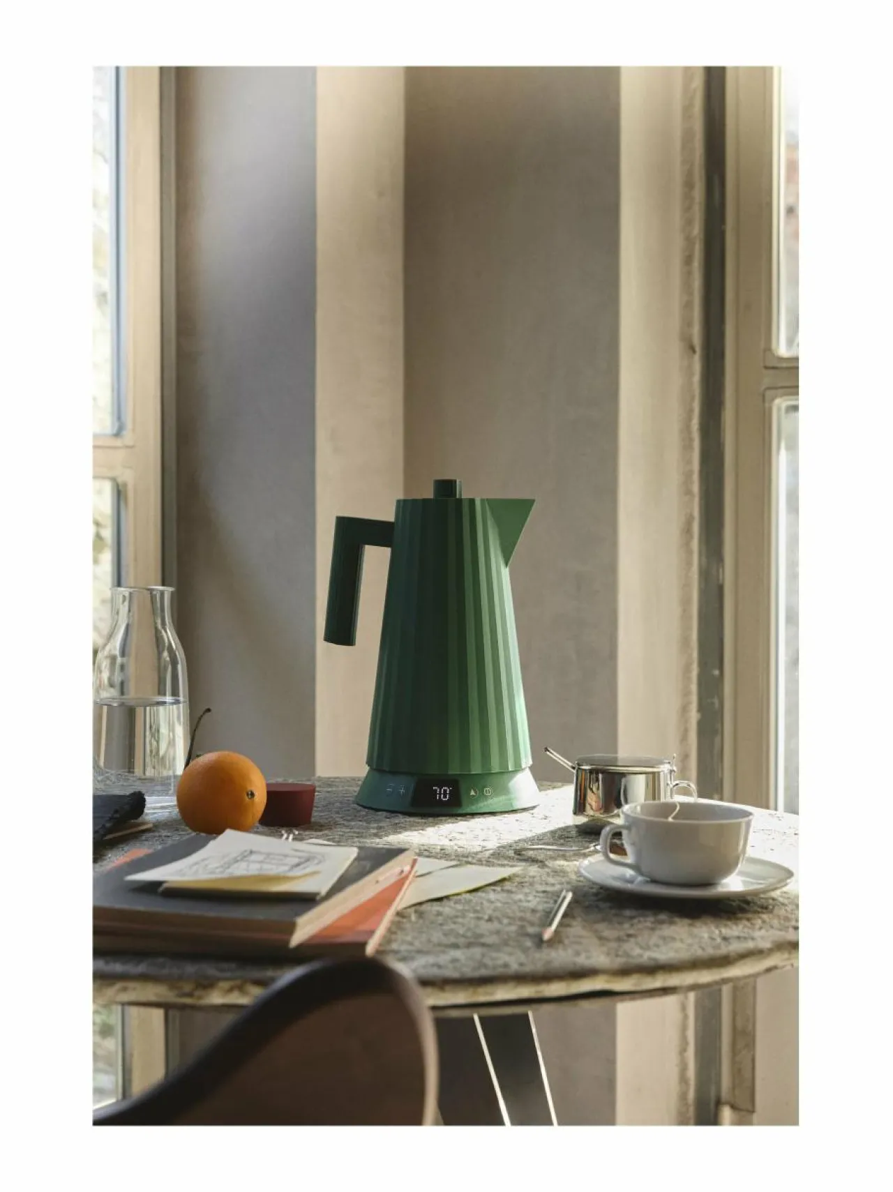Alessi Plissé-vedenkeitin lämpötilansäädöllä 1,7 l^ Kahvin- & Vedenkeittimet