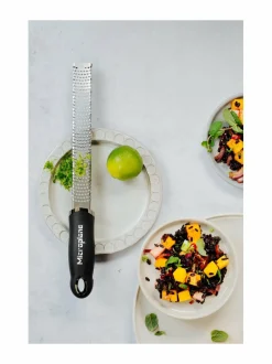 Keittiötarvikkeet<Microplane Premium-raastin MUSTA