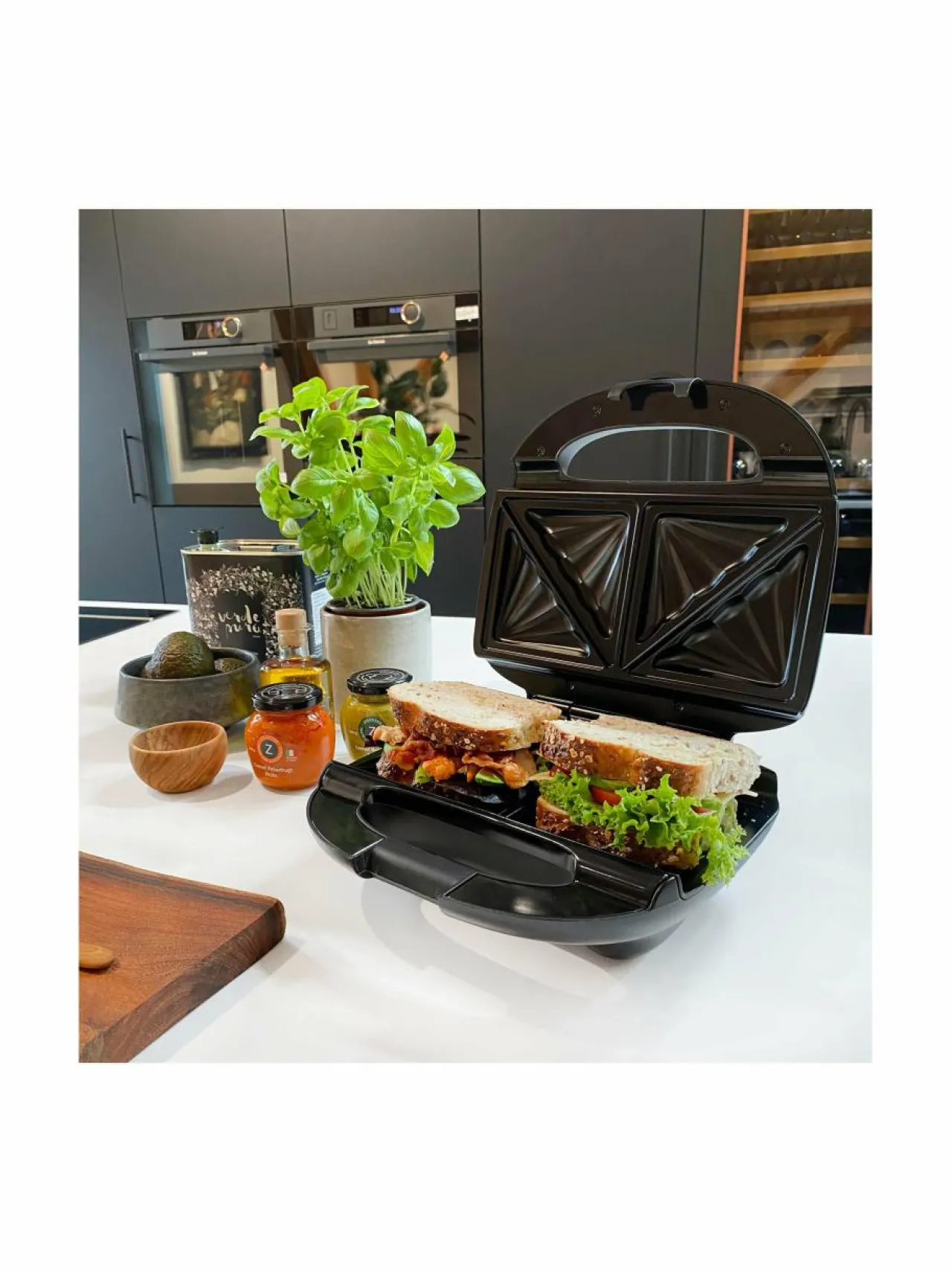 Muut Keittiölaitteet<Witt Premium-voileipägrilli BLACK