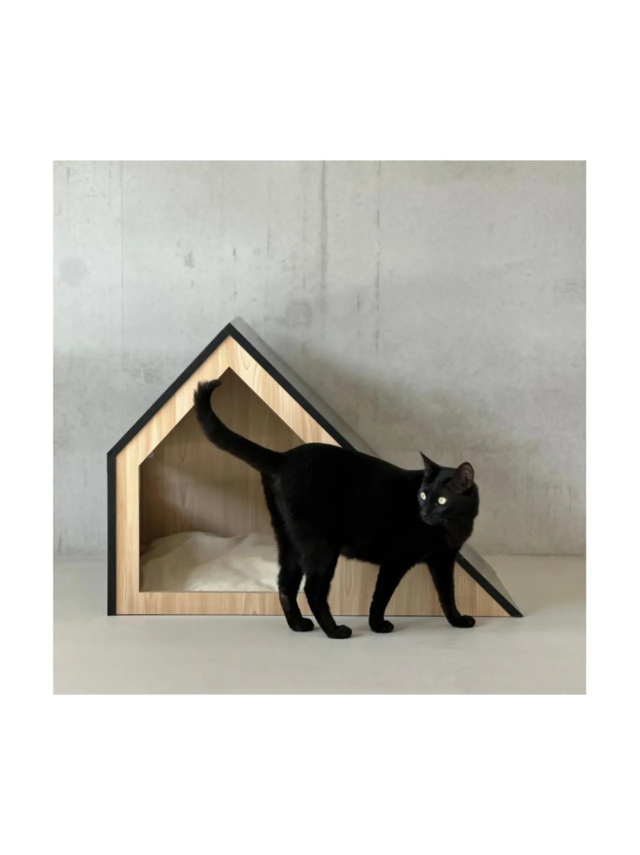 Pedit Ja Makuualustat<Studio Animaux Puinen lemmikkitalo - Epäsymmetrinen