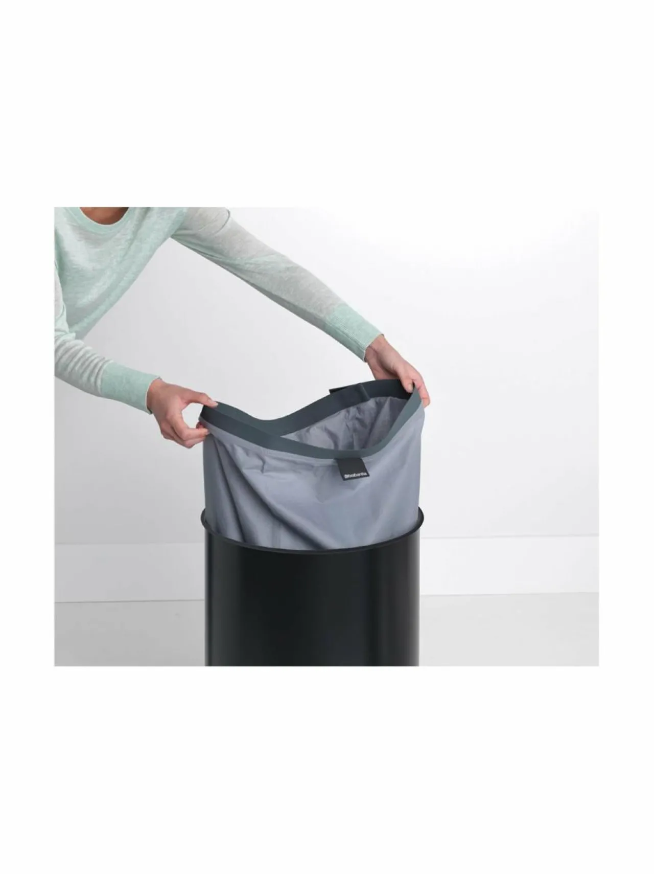 Pyykkihuolto<Brabantia Pyykkikori 60 l BLACK MATTE