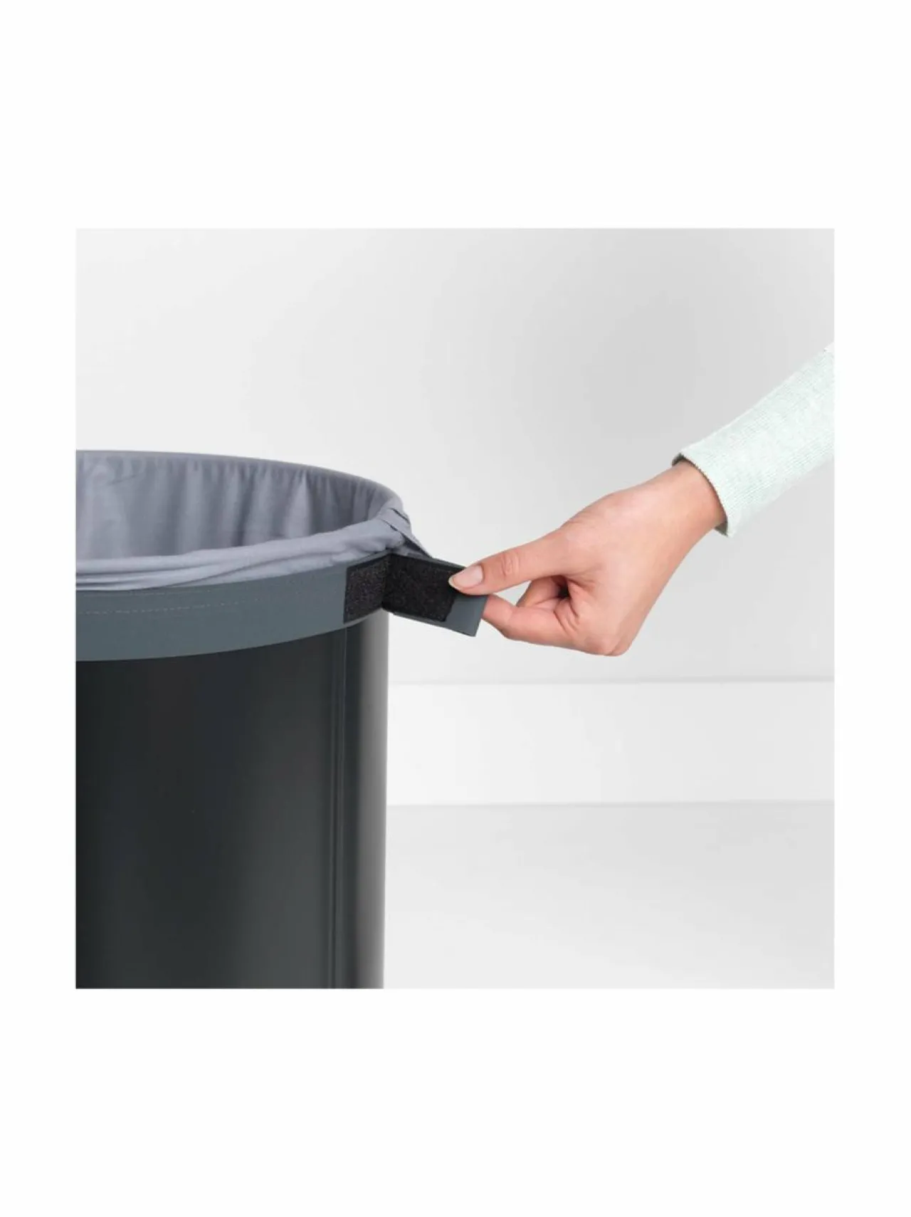 Pyykkihuolto<Brabantia Pyykkikori 60 l BLACK MATTE