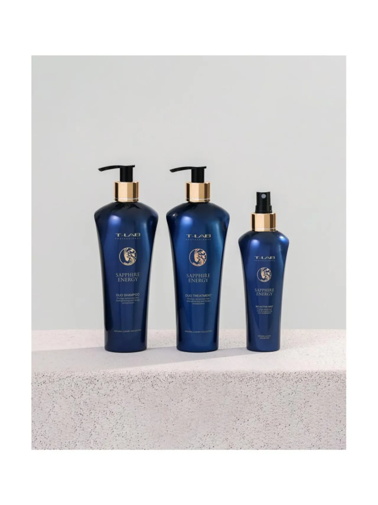 Lahjapakkaukset<T-LAB Professional Sapphire Energy Ritual Set -hiusta vahvistava lahjapakkaus, 3 tuotetta