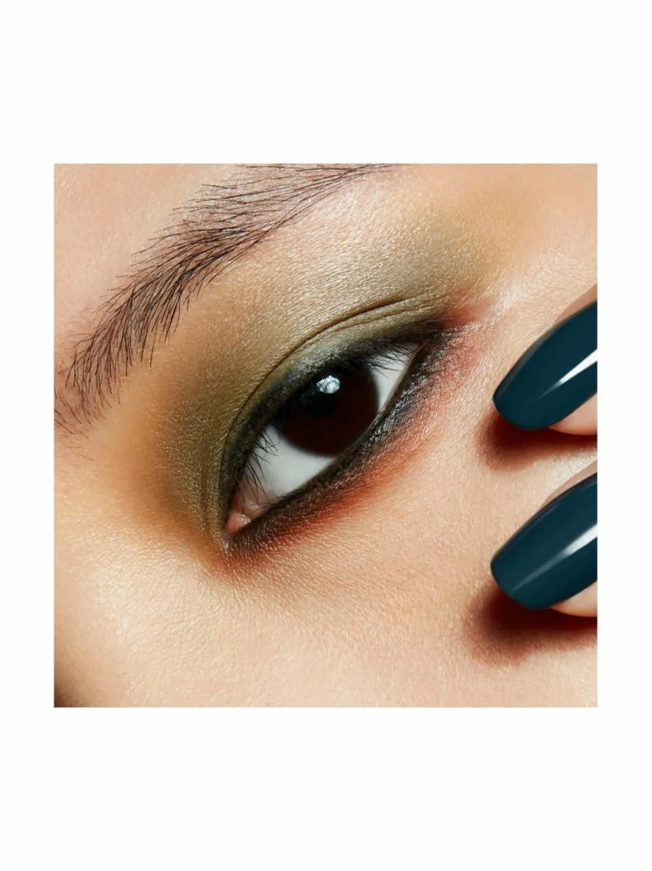 MAC Satin Single Eye Shadow -luomiväri^ Silmät