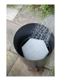 Ruukut & Istutusastiat<Eva Solo Outdoor Simply Grow ulkoruukku Ø 37 cm MUSTA